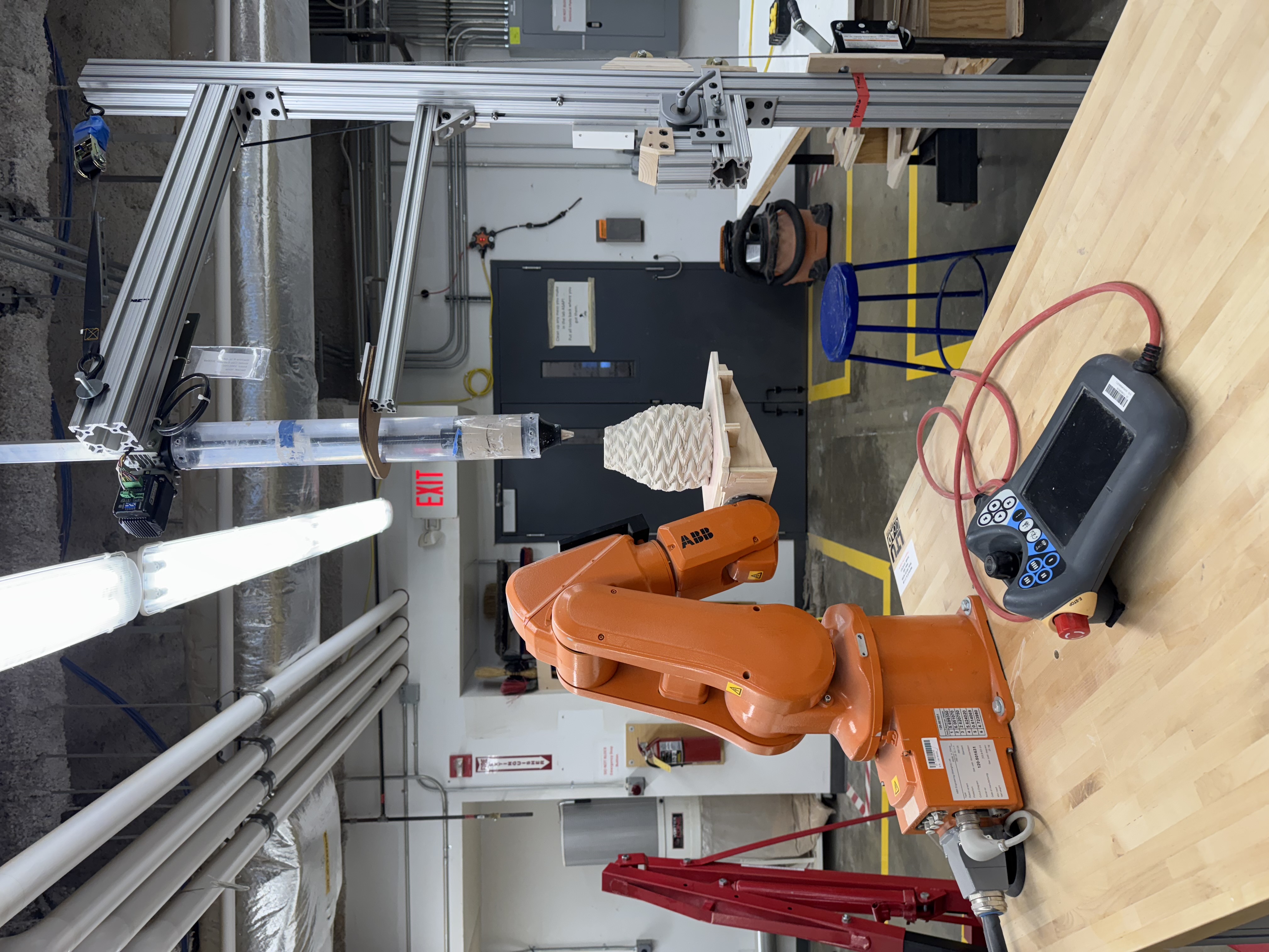 Robotic clay extrusion
